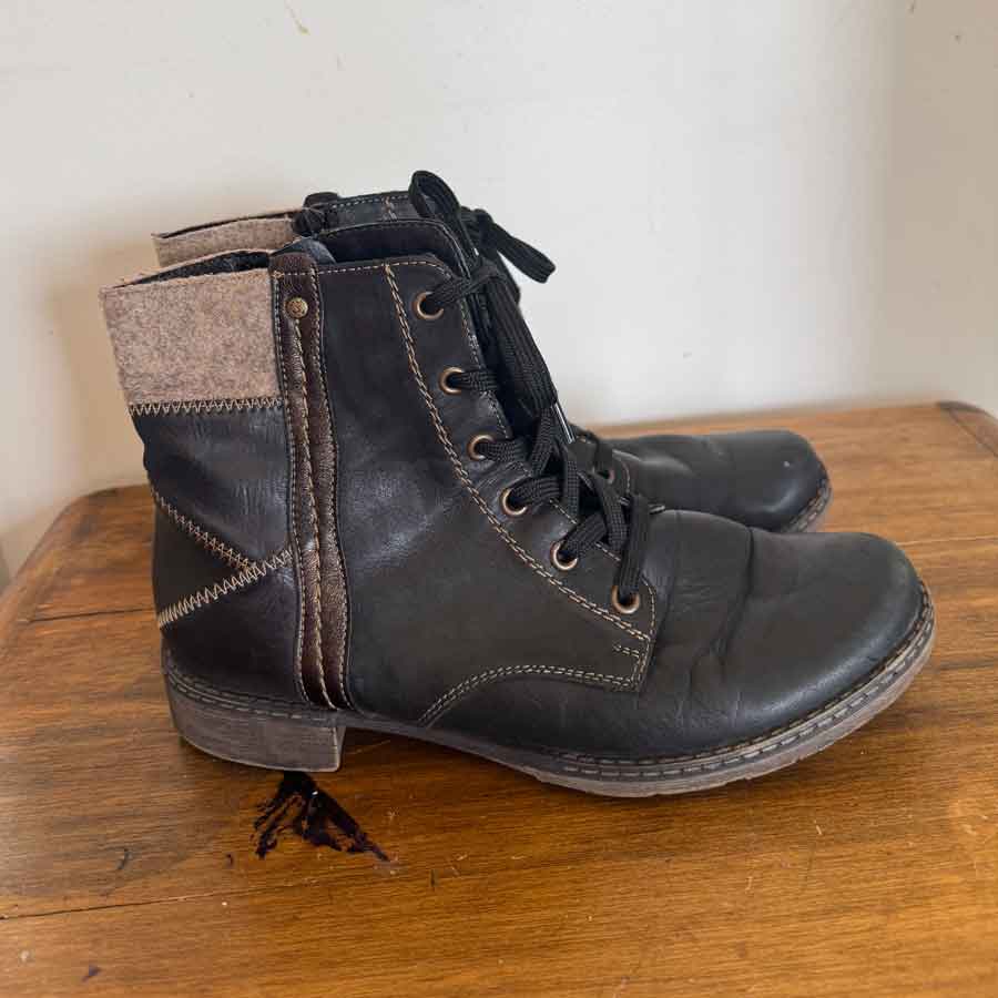sz 38 Remonte walking boots