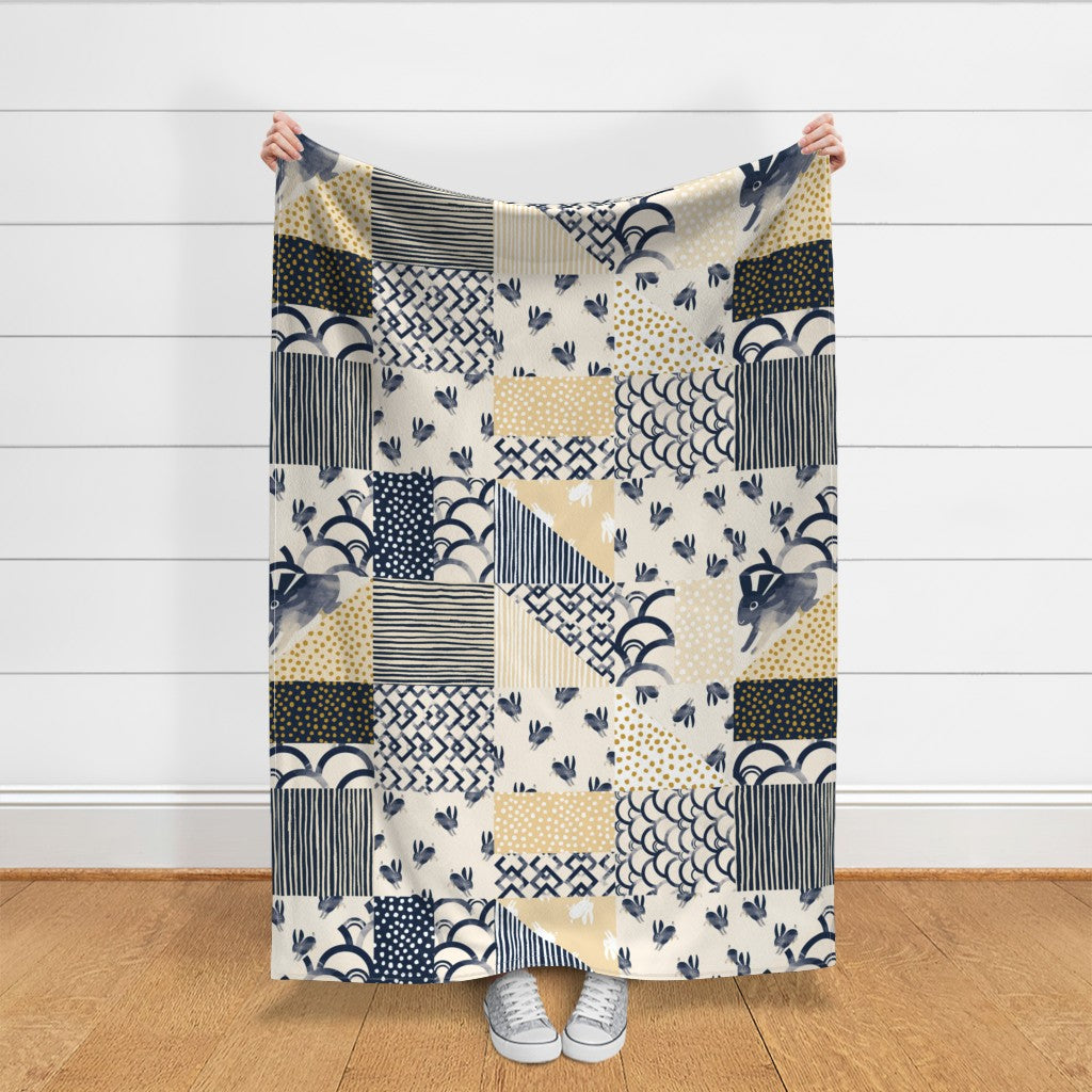 Fabric : Shibori Style Rabbit cheater quilt