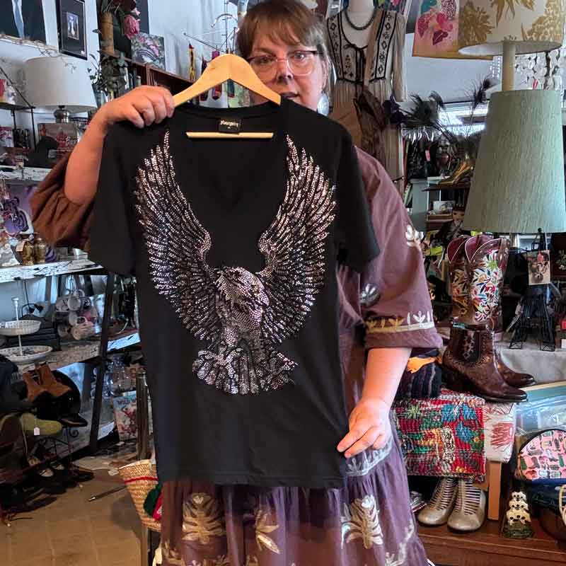 sz L Sparkly Eagle black t shirt