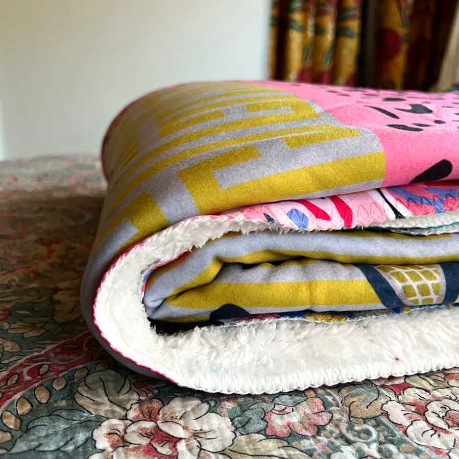 Blackheath Rocket blanket