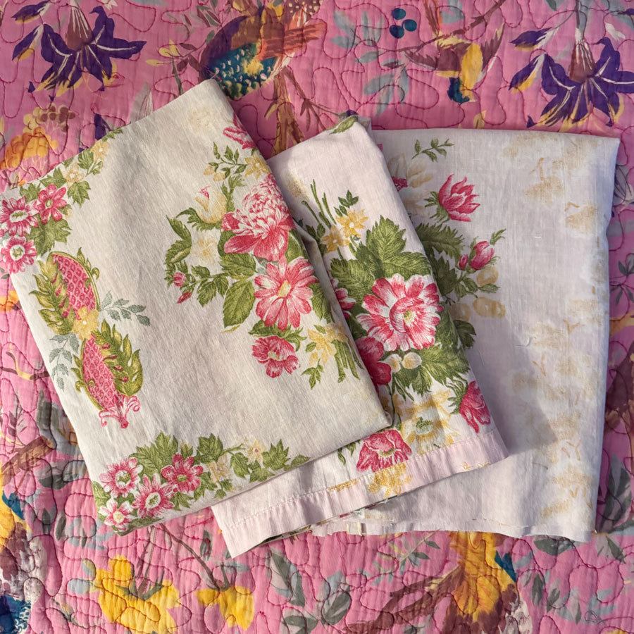 Bold floral sheeting
