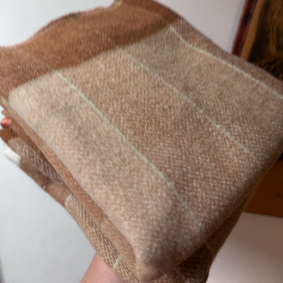 Blanket : Brown check wool remnant