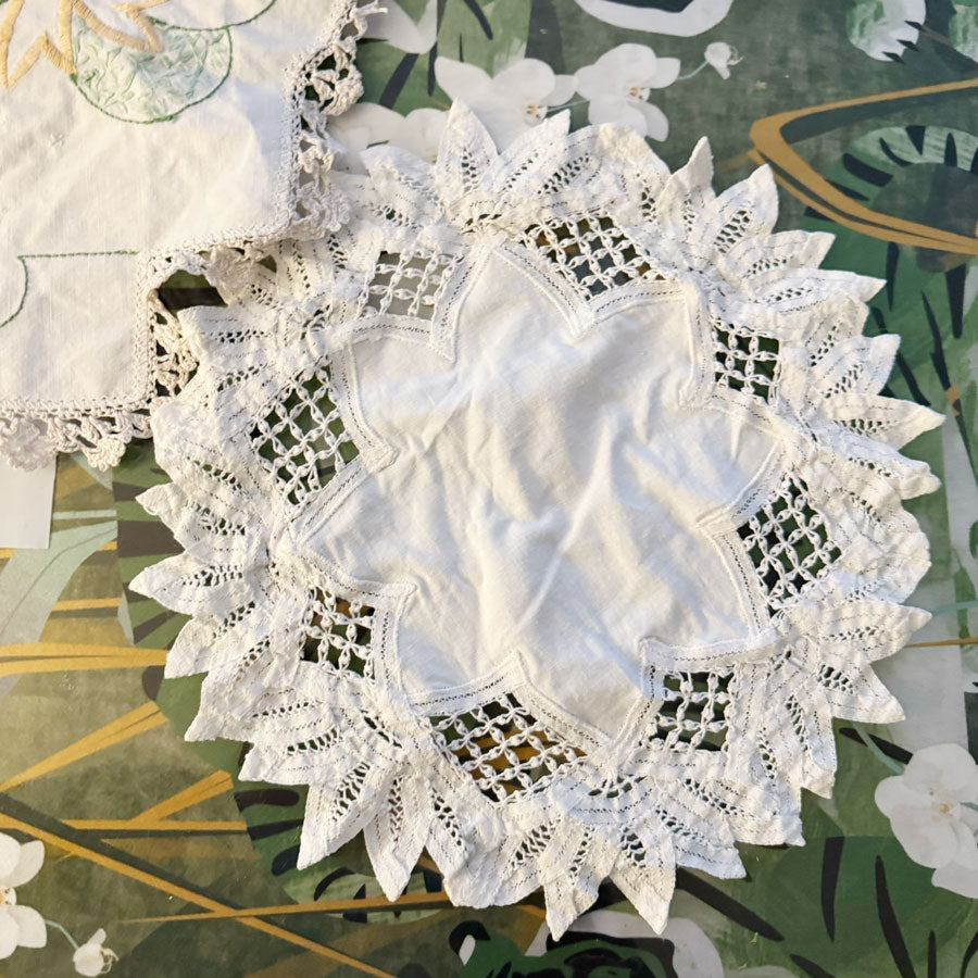 Vintage linen set 1