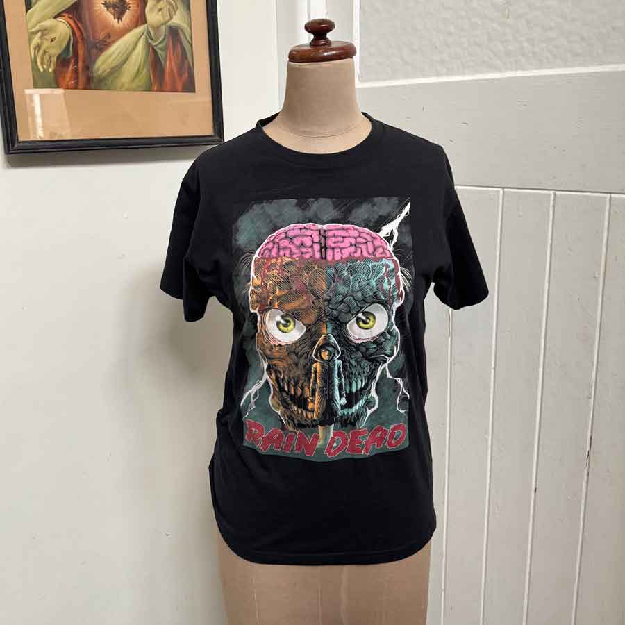 sz XS mens Luna Park Rain Dead t shirt