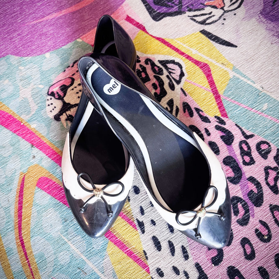 sz 40 black Melissa ballet flats