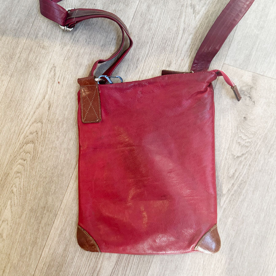 Red Cecilé Jeanne leather bag