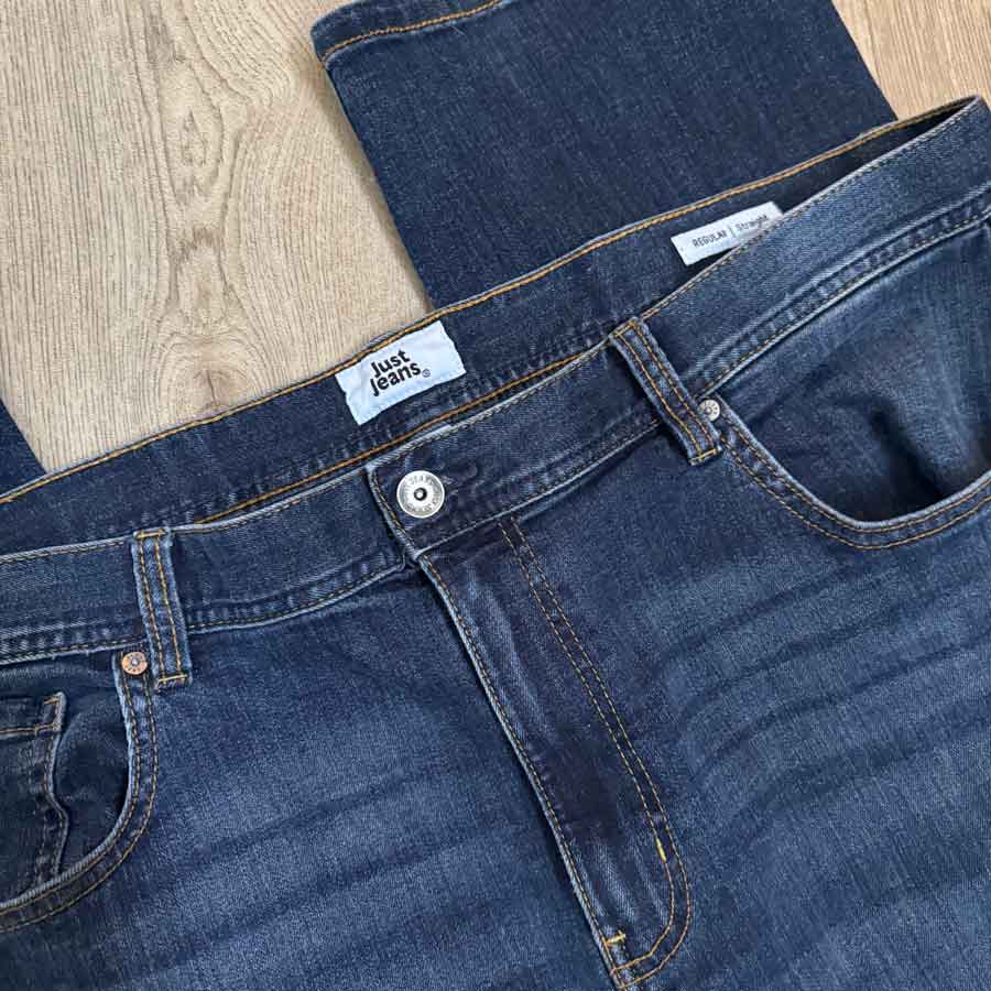 sz 40 Just Jeans dark denim straight jeans