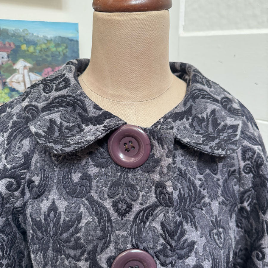 sz S upholstery coat