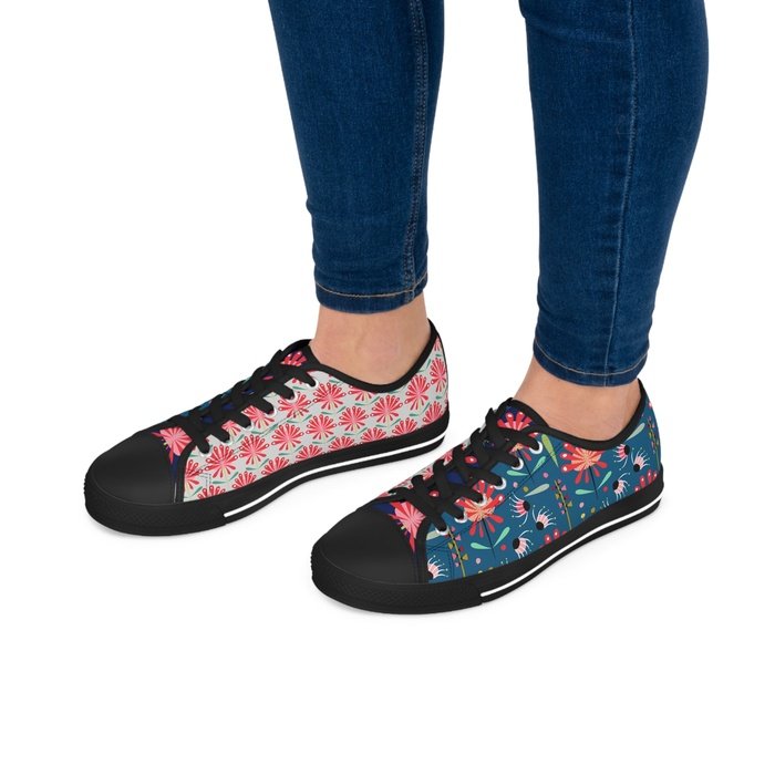 Waratahlia womens low top sneakers