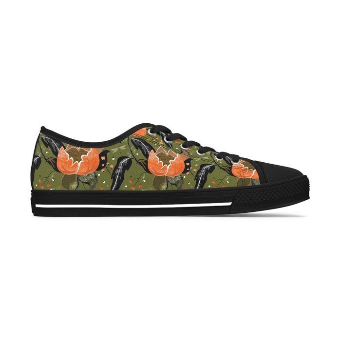 Vintage Chintz womens low top sneakers