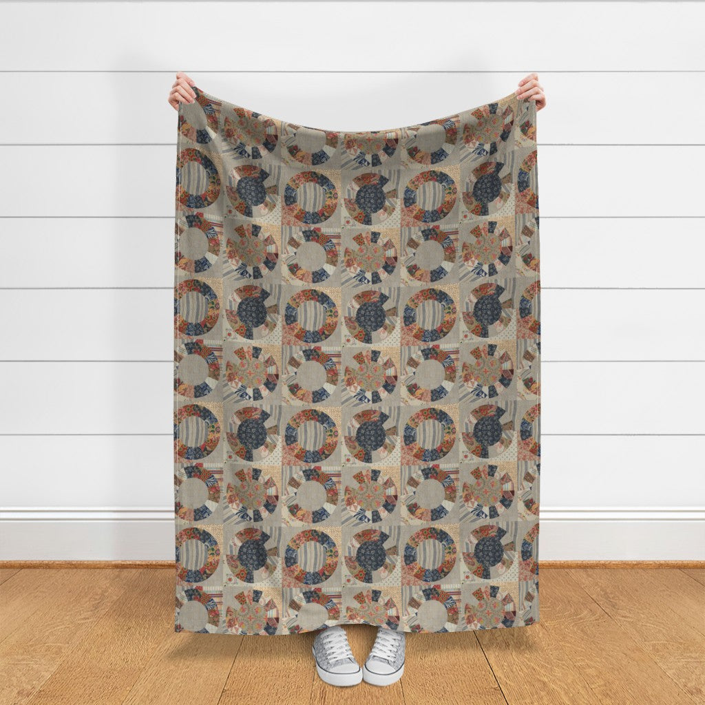 Fabric : Floral round quilt
