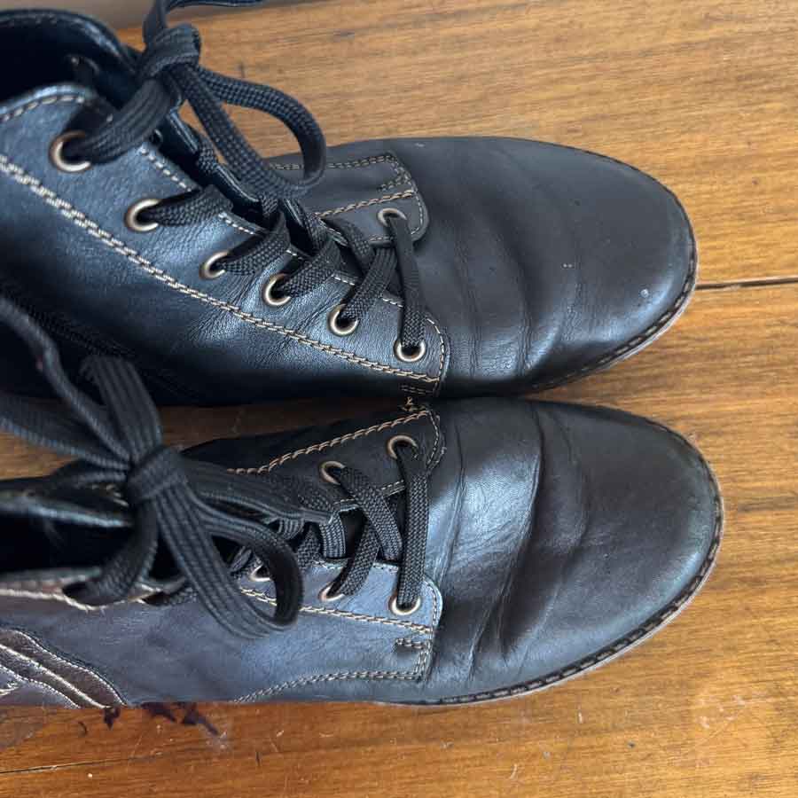 sz 38 Remonte walking boots