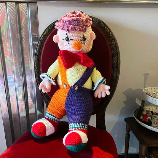 Gorgeous crochet clown 7223
