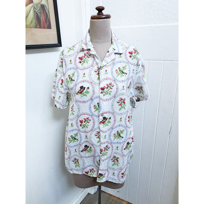 sz S mens vintage style bird shirt