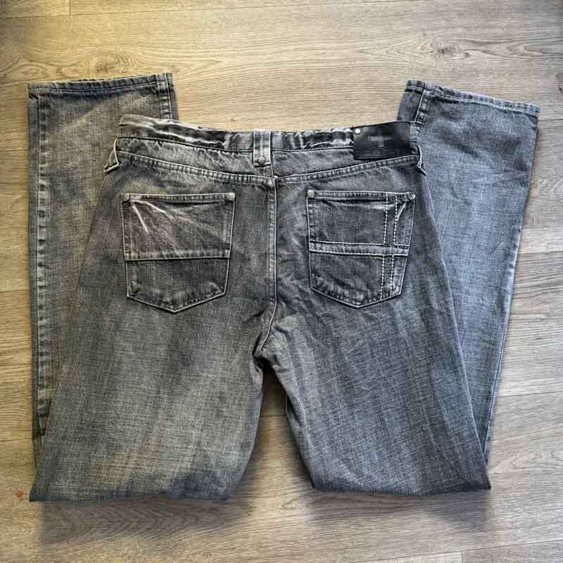 sz 34 Deacon grey distressed jeans