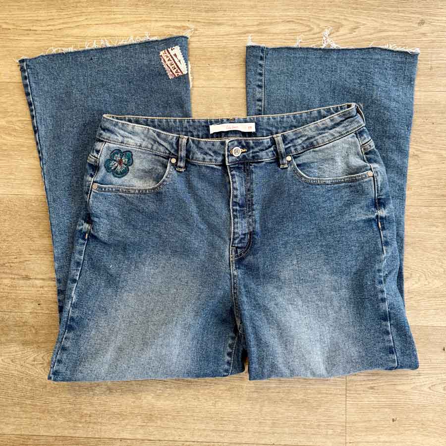 sz 18 Exist Loudly upcycled jeans