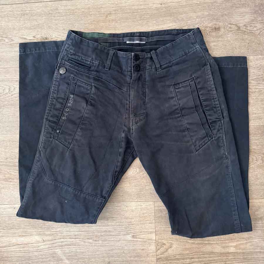 sz 30 G STAR raw black cargo jeans