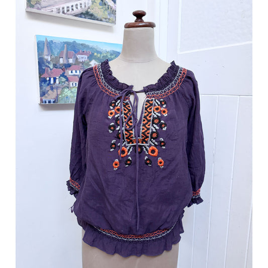 sz S purple embroidered blouse
