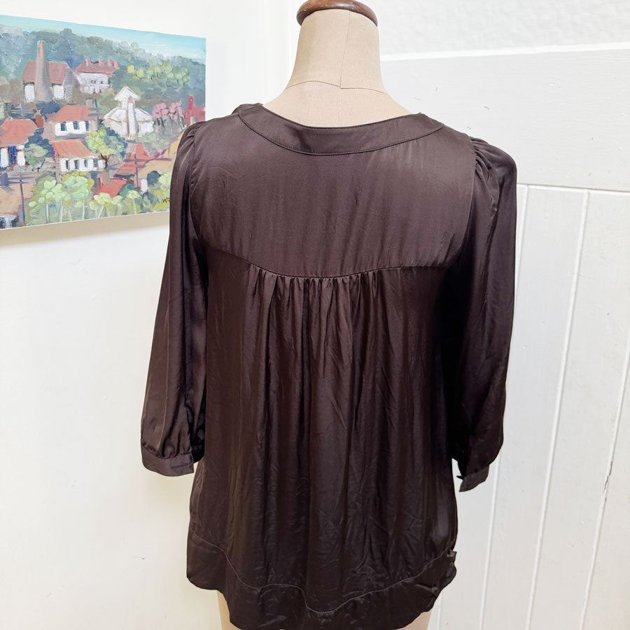sz 6 H&M chocolate silky blouse