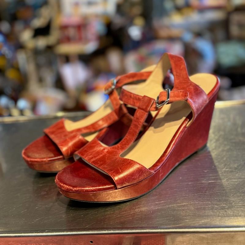 sz 38 Wittner red leather wedges