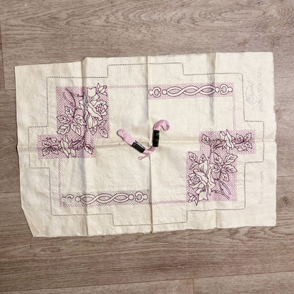 Linen doilie (unfinished)