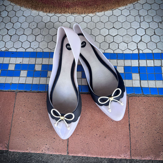 sz 40 white Melissa ballet flats