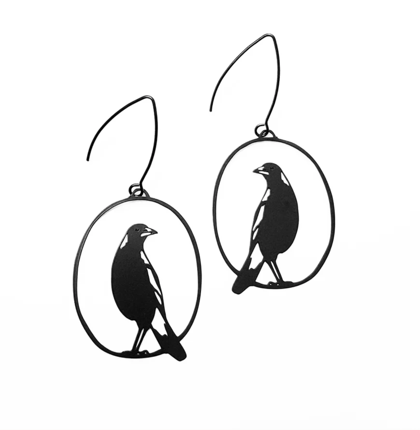 Magpie midi black earrings