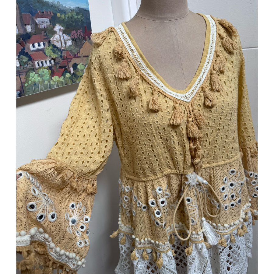 sz M-L Talisman boho gypsy blouse