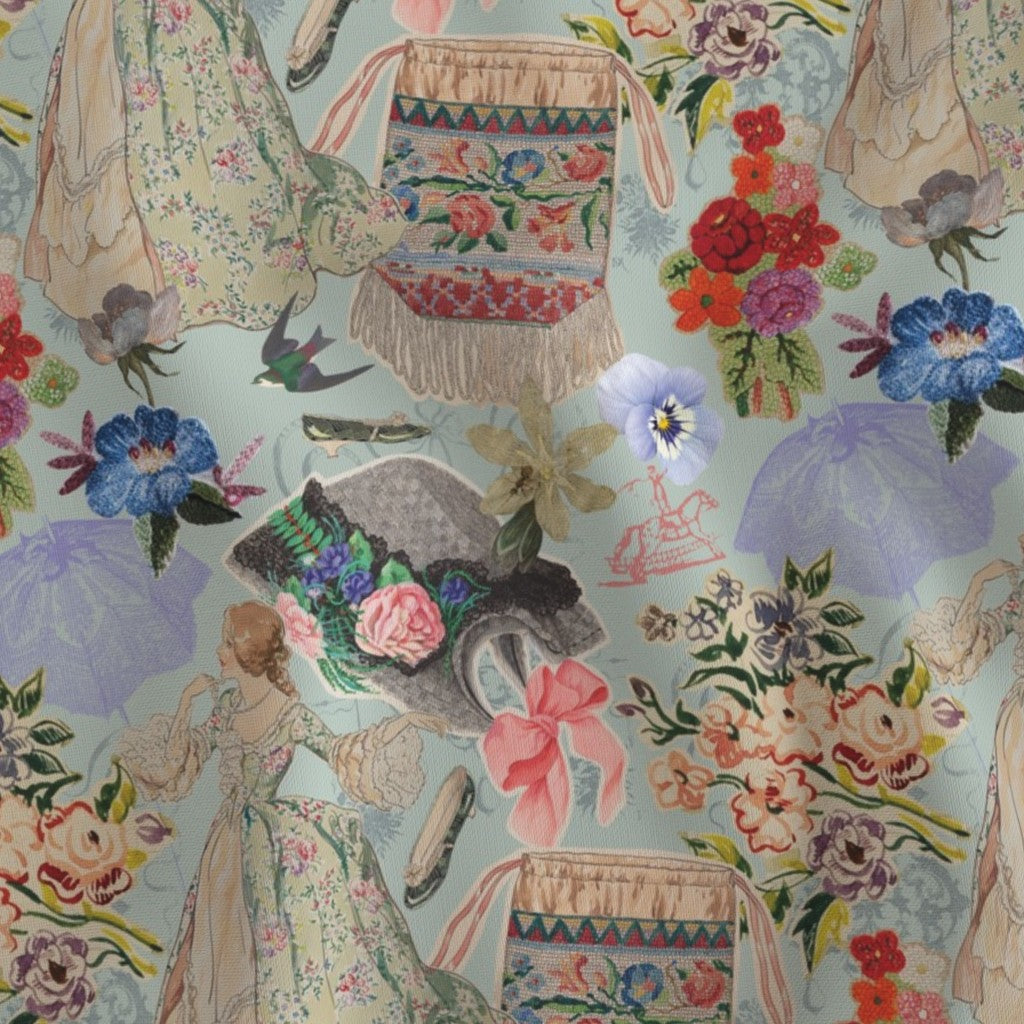 Fabric : Vintage Romance duck egg blue