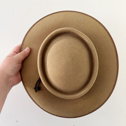 sz 53 Akubra Pastoralist tan hat