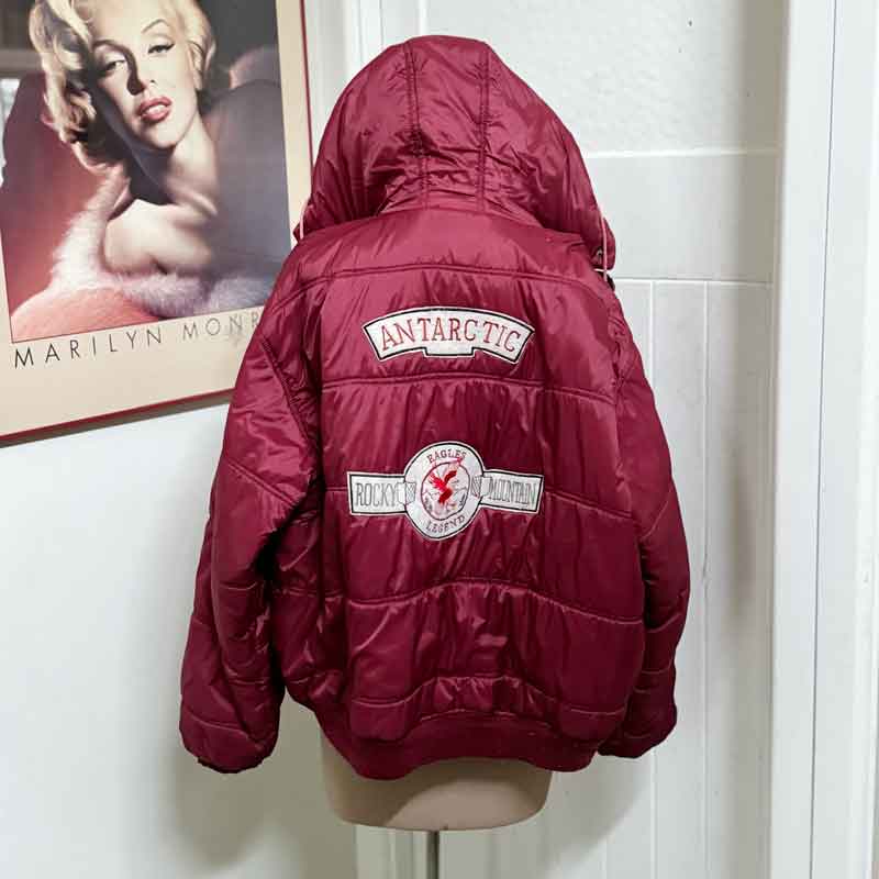 Fab maroon Antartic jacket vintage