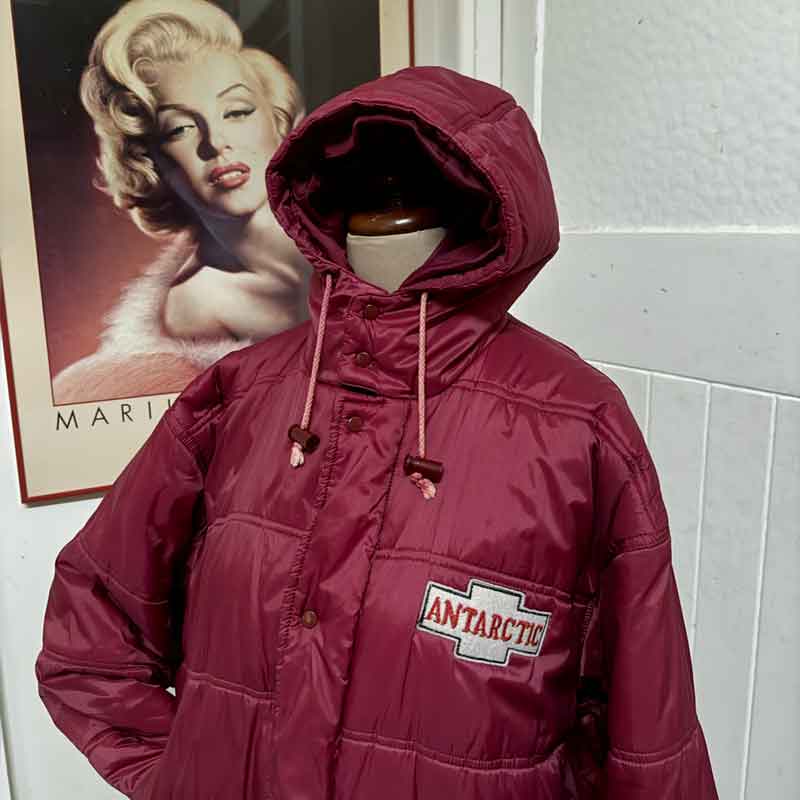 Fab maroon Antartic jacket vintage