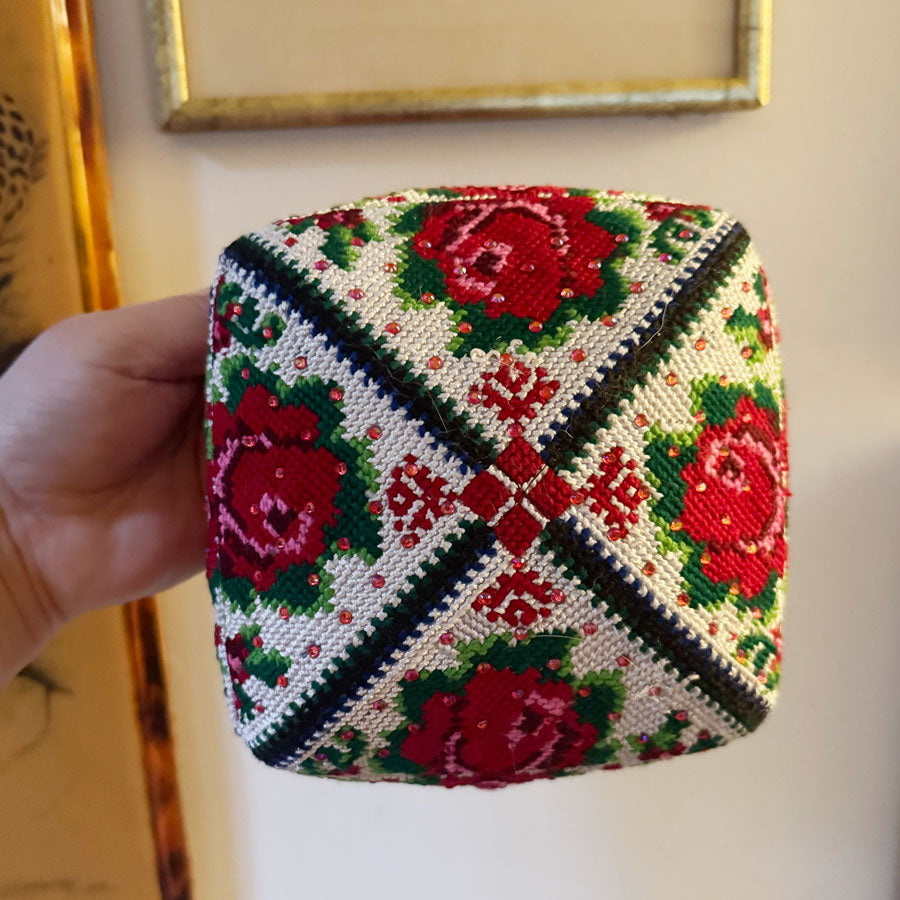 Uyghur decorative womans skull cap