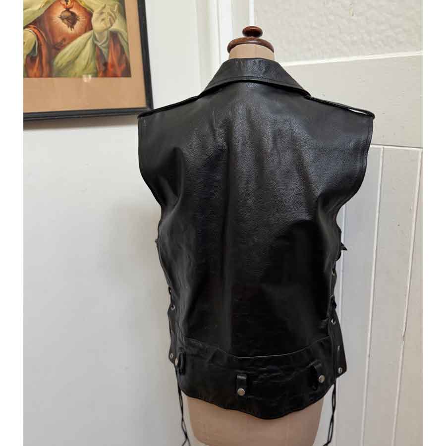 sz 48 heavy leather biker vest