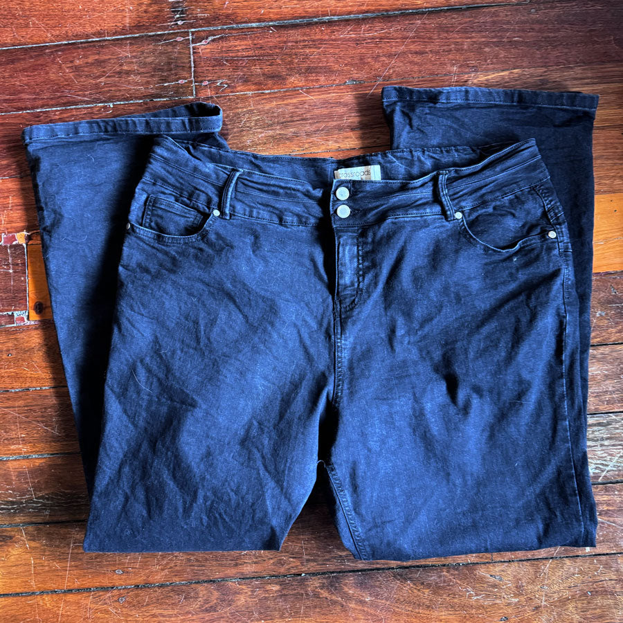 sz 22 black bootcut jeans