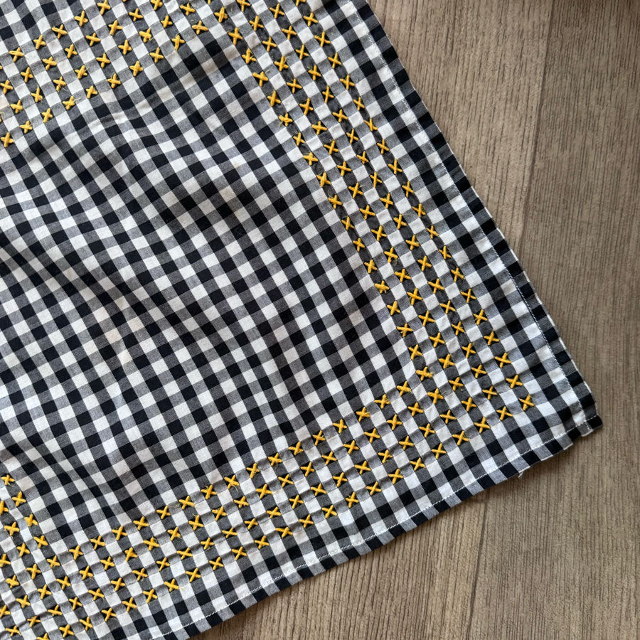 Black gingham square tablecloth