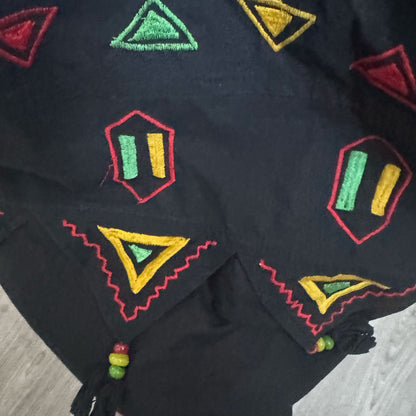 sz M-L black embroidered skirt