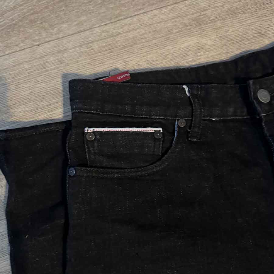 sz 34? black Levis 511
