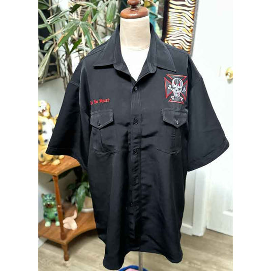 sz XXL black embroidered skull shirt