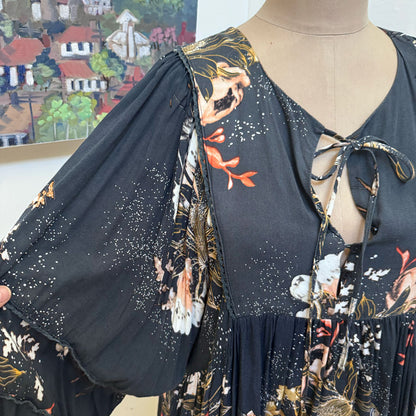 sz L black smock boho top