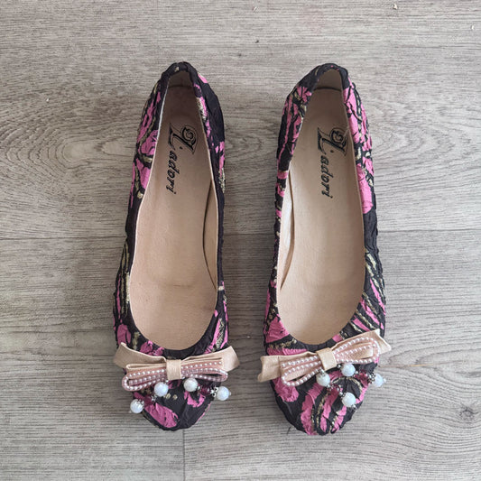 sz 40 blingy ballet flats