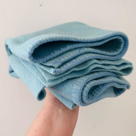 Blanket : Blue wool remnant