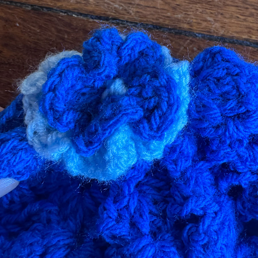 Blue flower teapot cosy