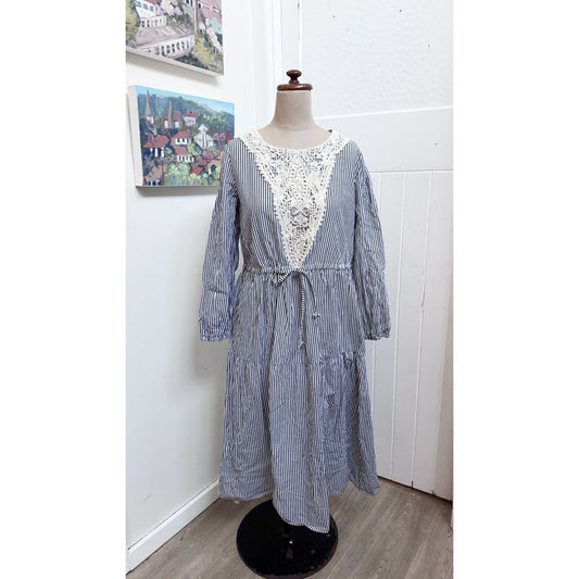 Blue striped dress with embroidery