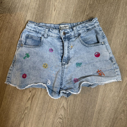 sz 14 Breakers embroidered cut offs