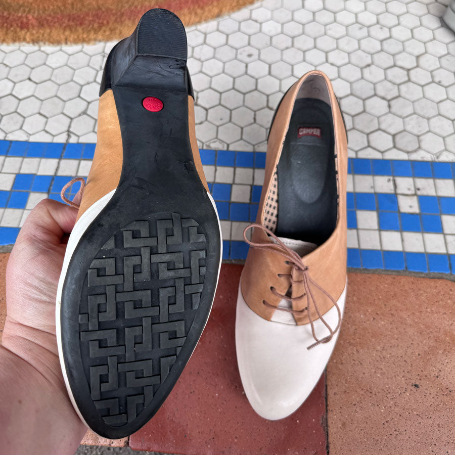 sz 40 Camper vintage shoes