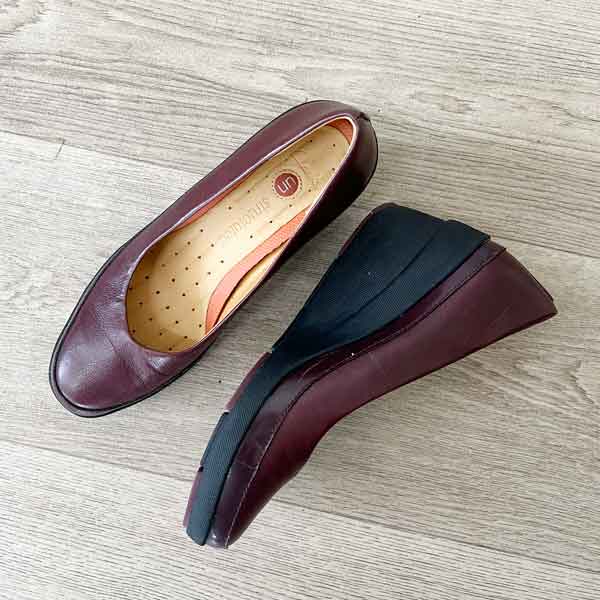 sz 4D 37 Clarks wine wedges 8581