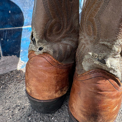 sz 10D mens cowboy boots
