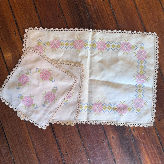 Cross stitch doilies set 3