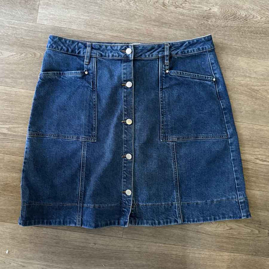sz 18 cute denim skirt